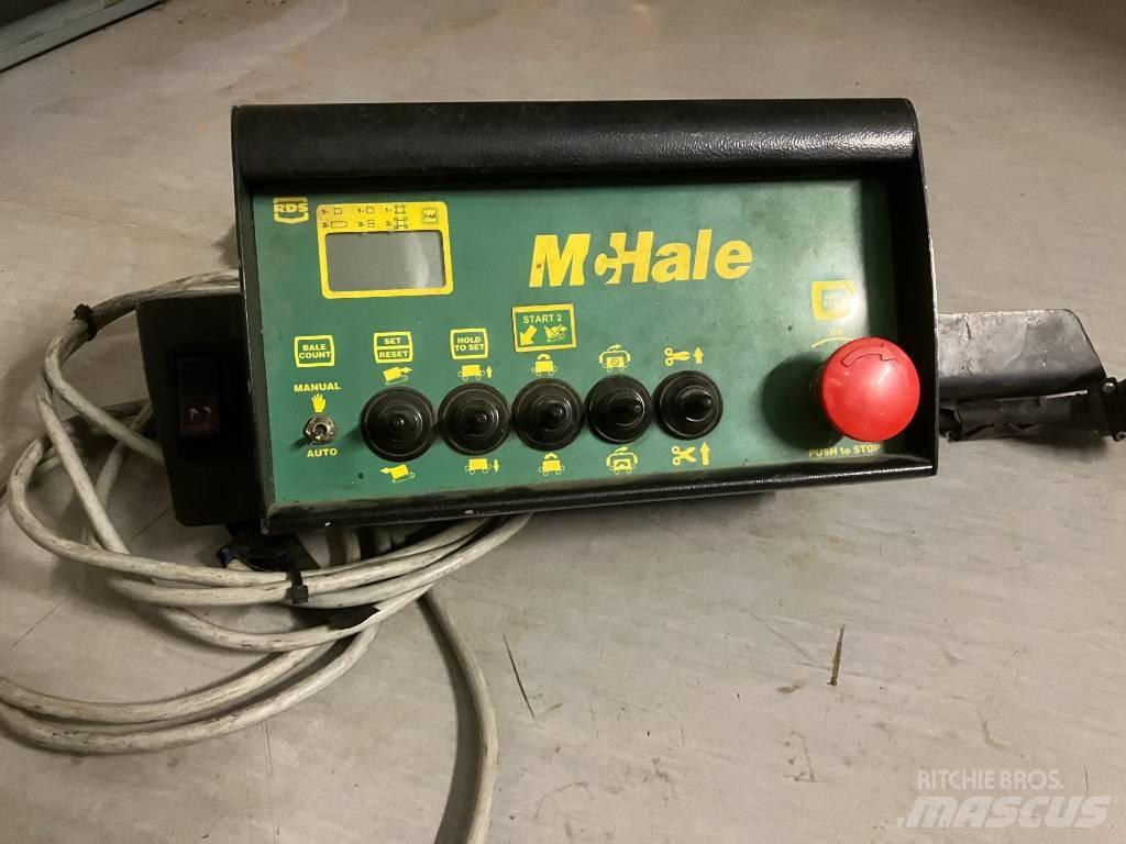 McHale 998 건초 포장기