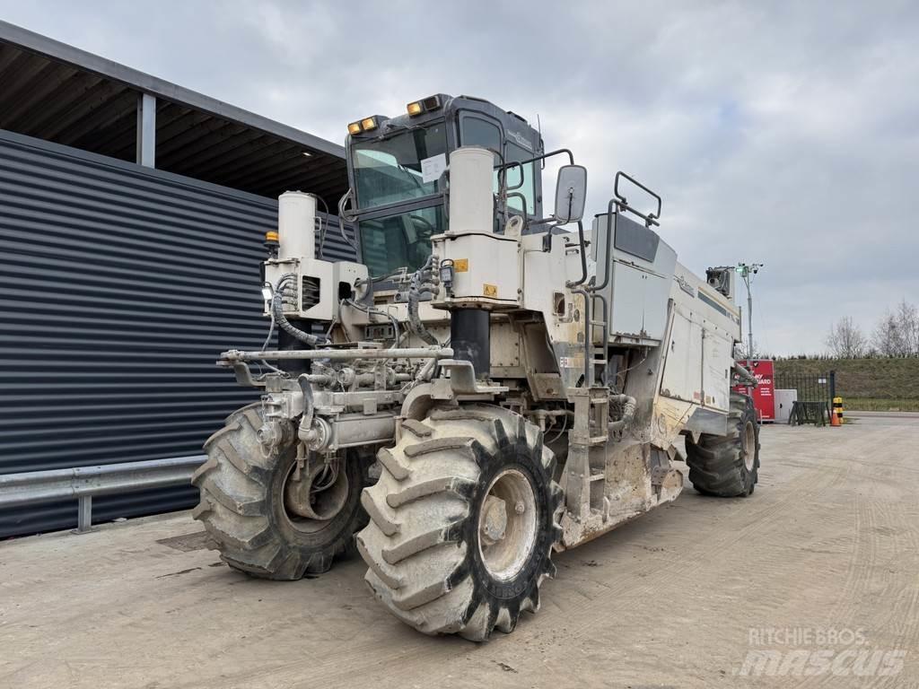 Wirtgen WR 2500S 아스팔트 리사이클러