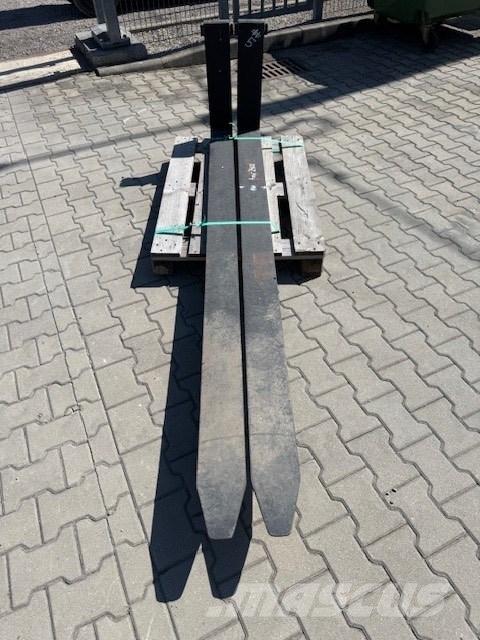 Linde 2400 MM 지게차