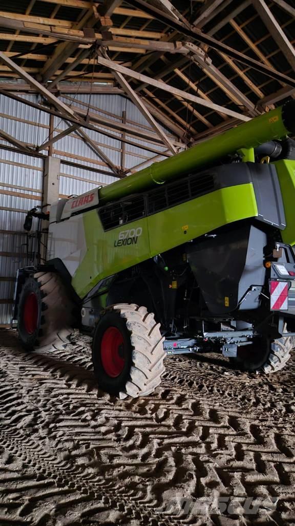 CLAAS Lexion 6700 콤바인 수확기