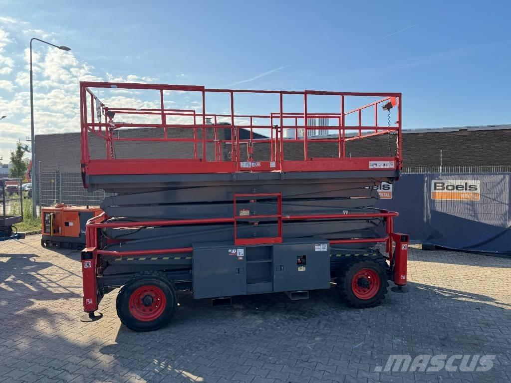SkyJack 9250RT 가위형 리프트