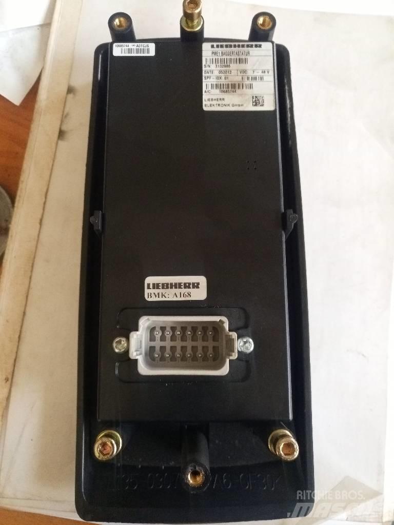 Liebherr R 936 N LC 일렉트로닉스