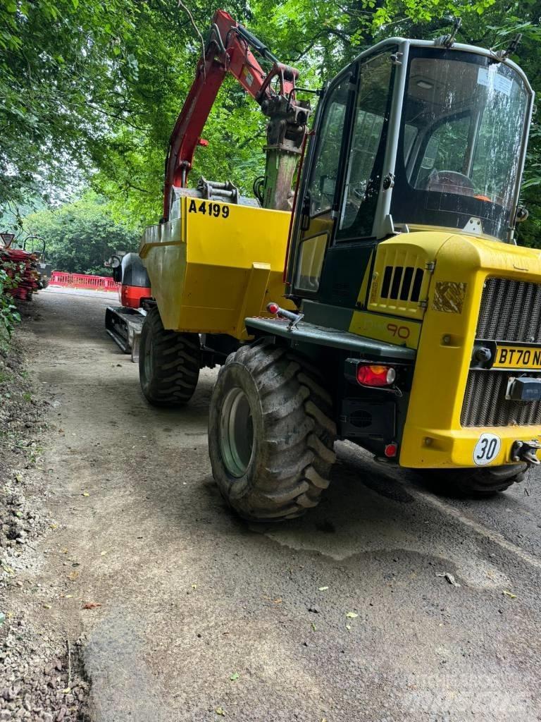 Wacker Neuson DW 90 건설현장 덤프트럭
