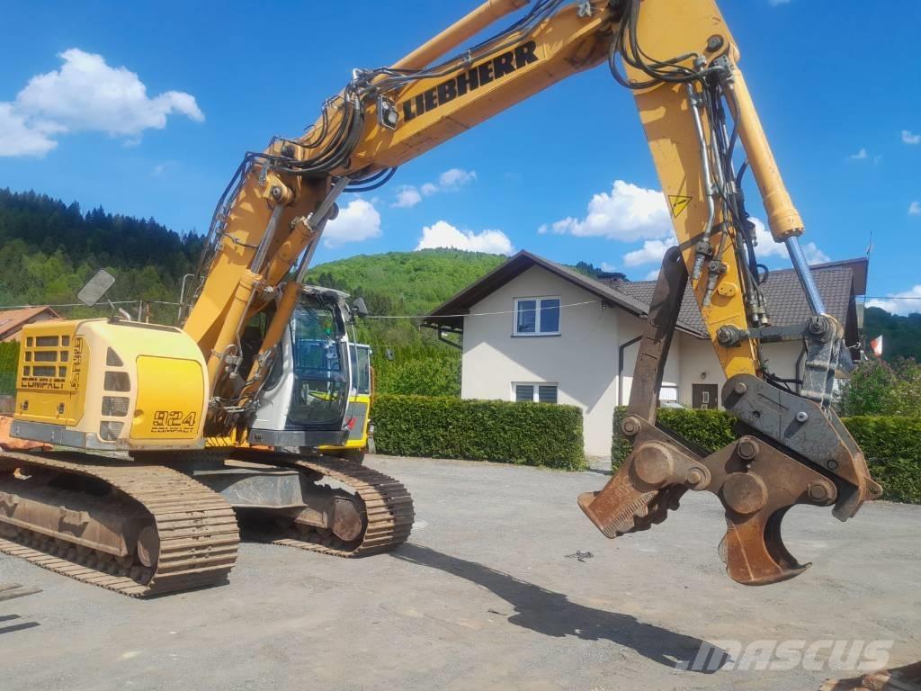 Liebherr R 924 대형 굴삭기 29톤 이상
