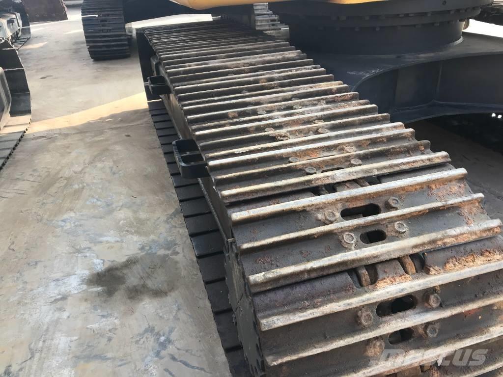 Komatsu PC 200-8N1 대형 굴삭기 29톤 이상