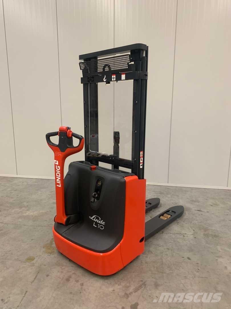 Linde L10 보행식 리치 지게차