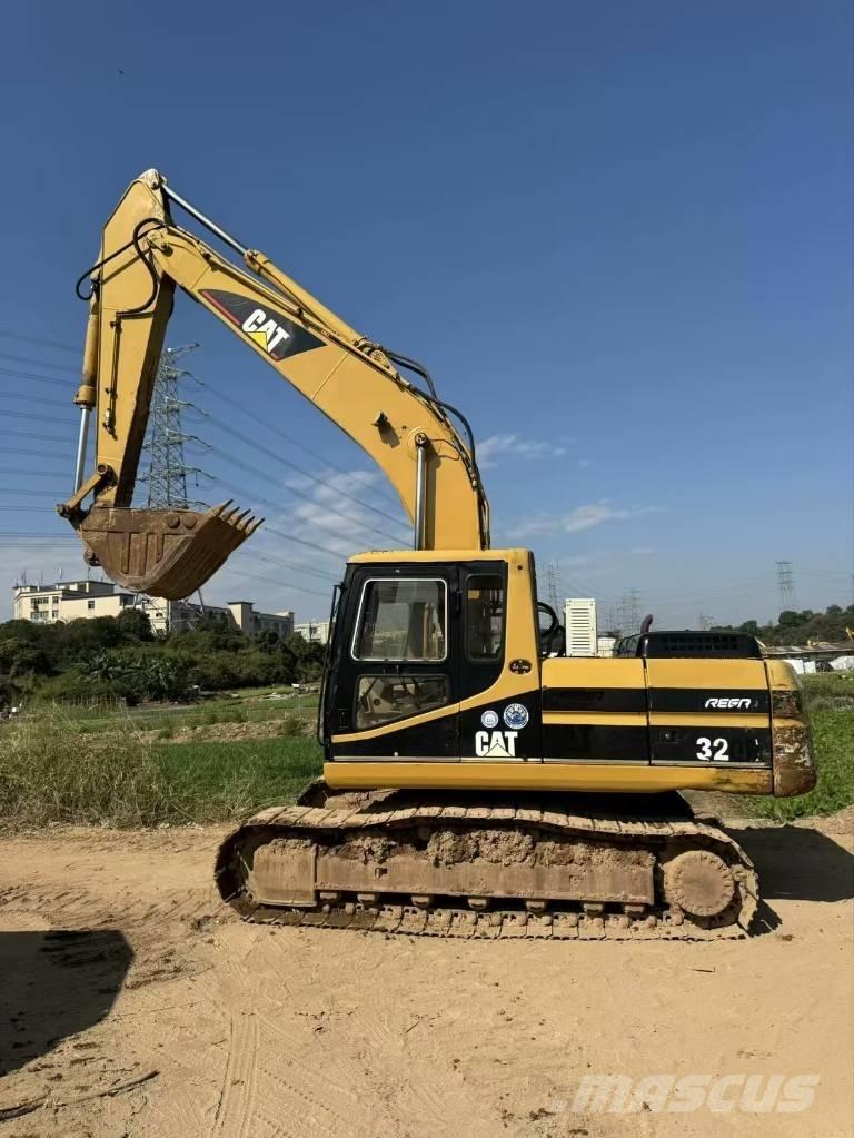 CAT 320 B 대형 굴삭기 29톤 이상