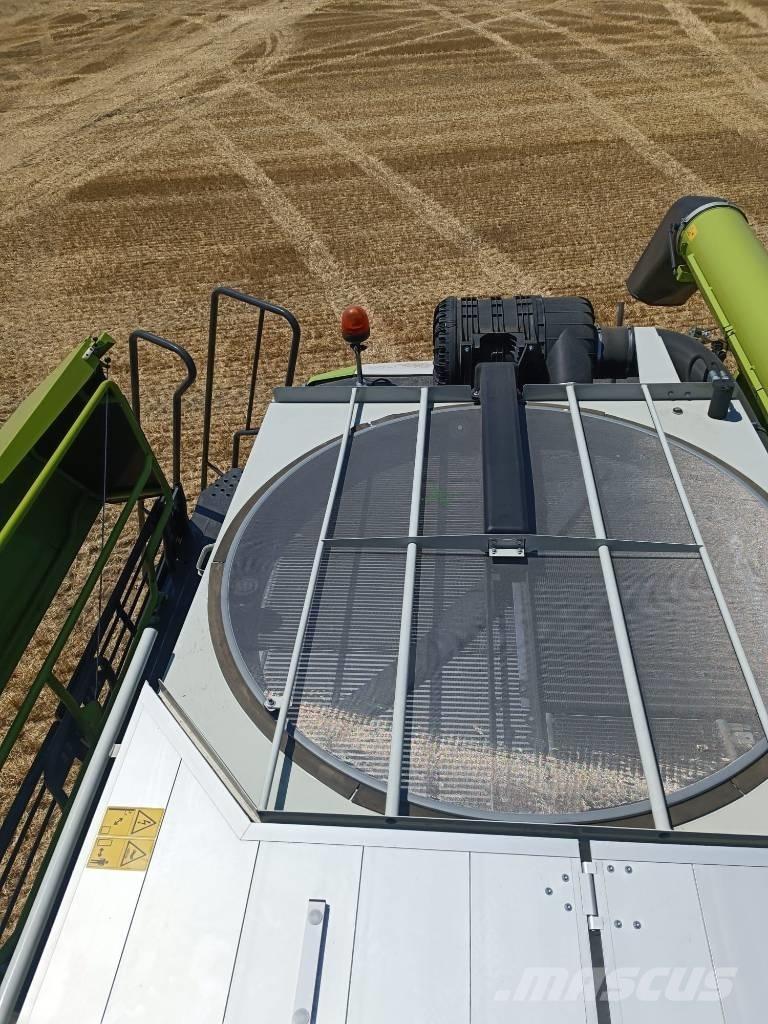 CLAAS Lexion 8700 콤바인 수확기