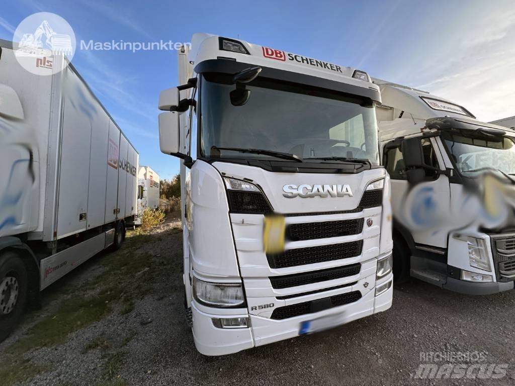 Scania R 580 탑차 트럭