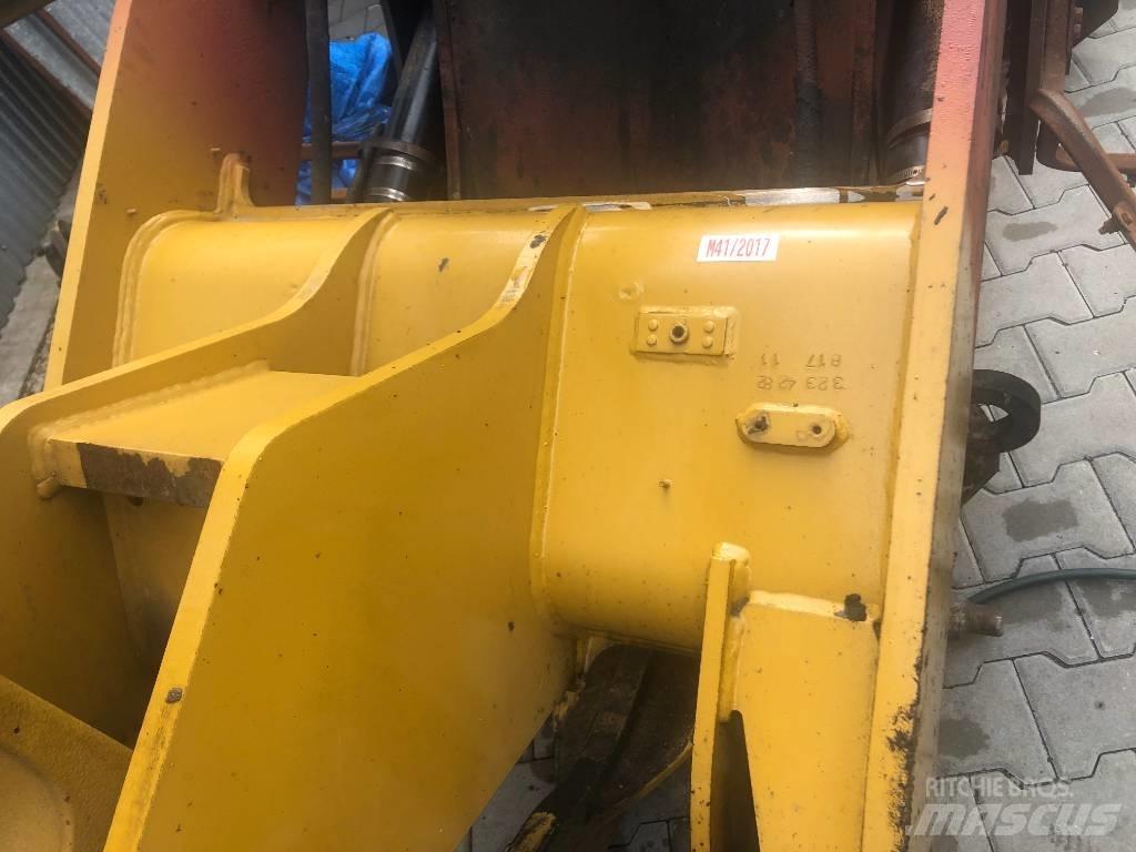 CAT 906 ramiona 섀시 및 서스펜션