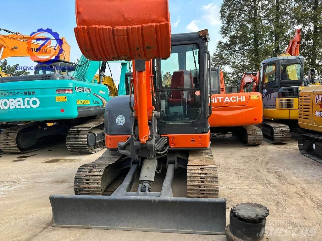 Hitachi ZX 65 소형 굴삭기 7톤 미만