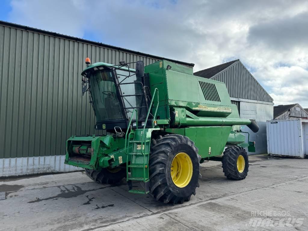 John Deere 1550 WTS 콤바인 수확기