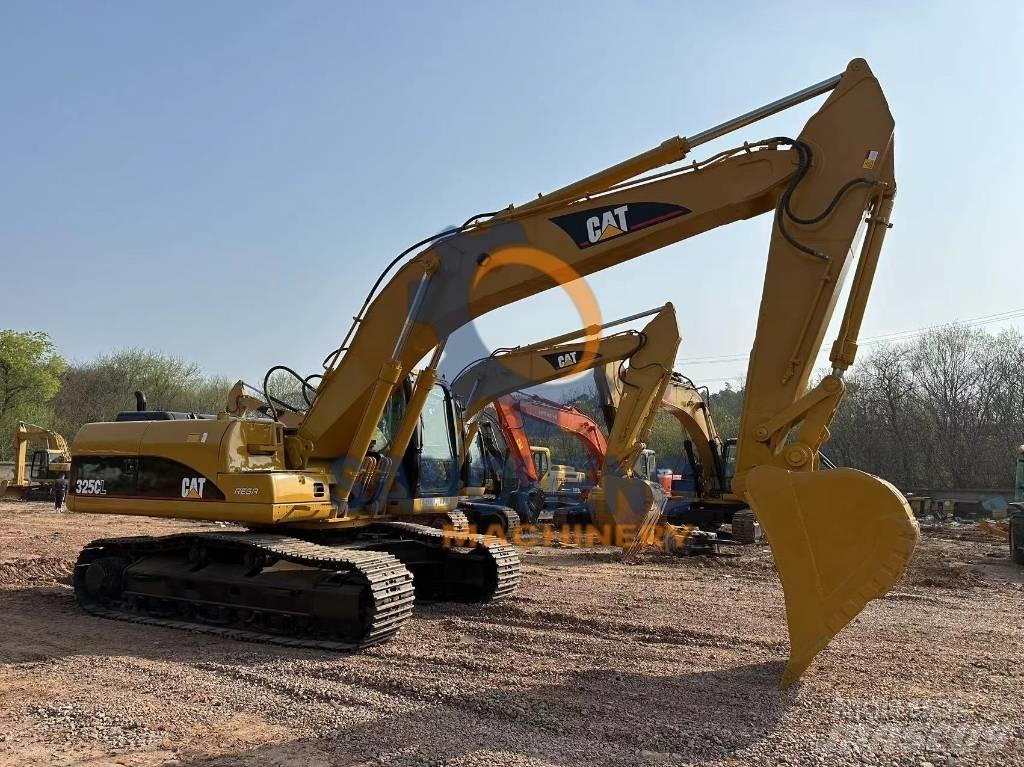 CAT 325 CL 대형 굴삭기 29톤 이상
