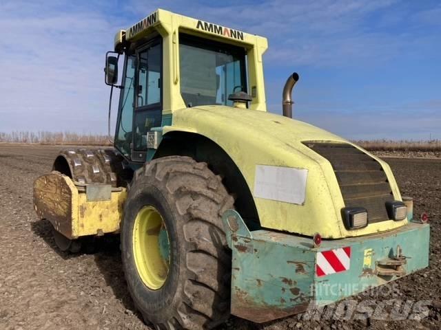 Ammann ASC 150 PD 싱글 드럼 롤러