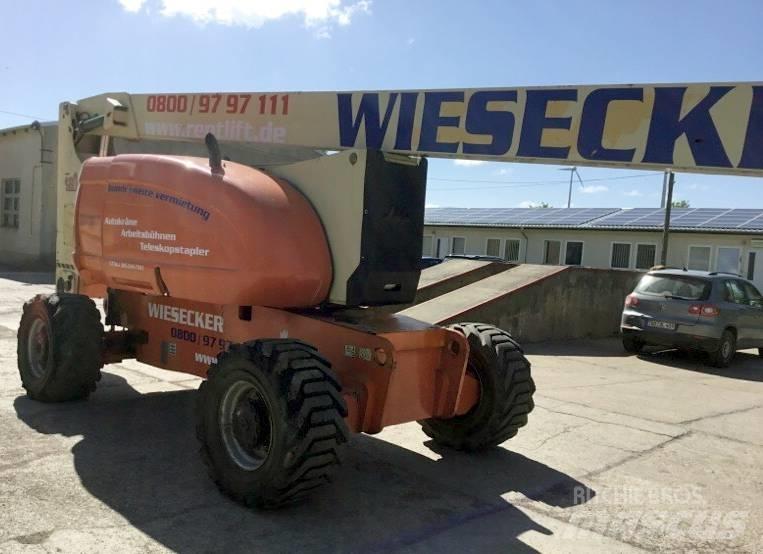 JLG 800 AJ 관절형 전동이동 리프트