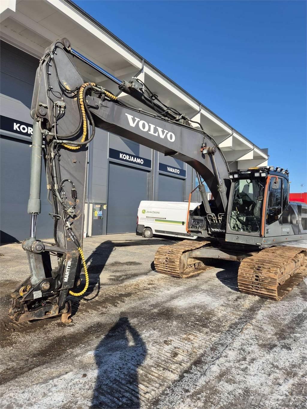 Volvo EC220EL 대형 굴삭기 29톤 이상