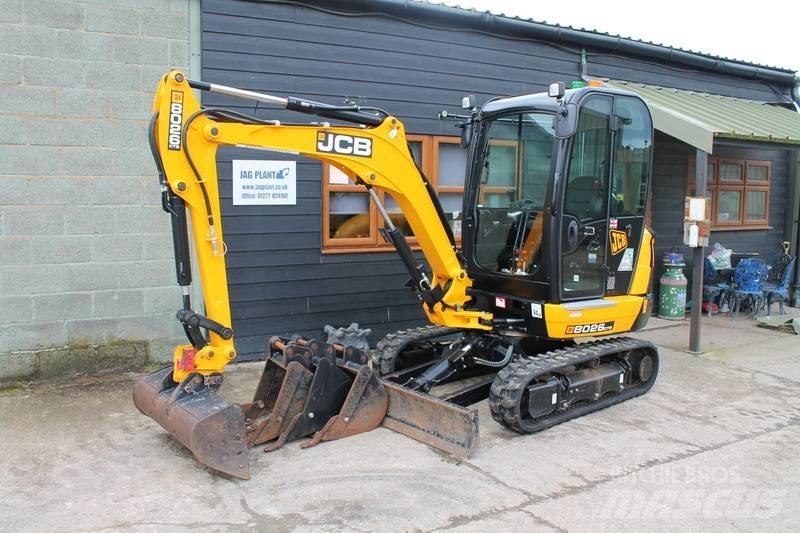 JCB 8026 CTS 소형 굴삭기 7톤 미만