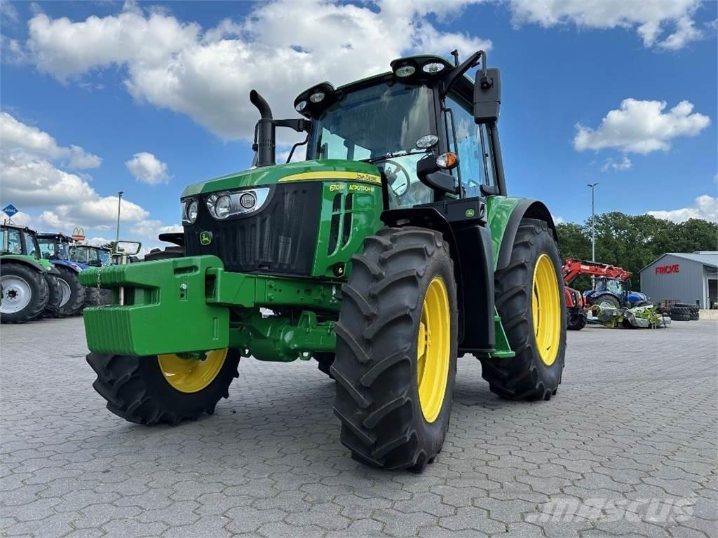 John Deere 6110 M 트랙터