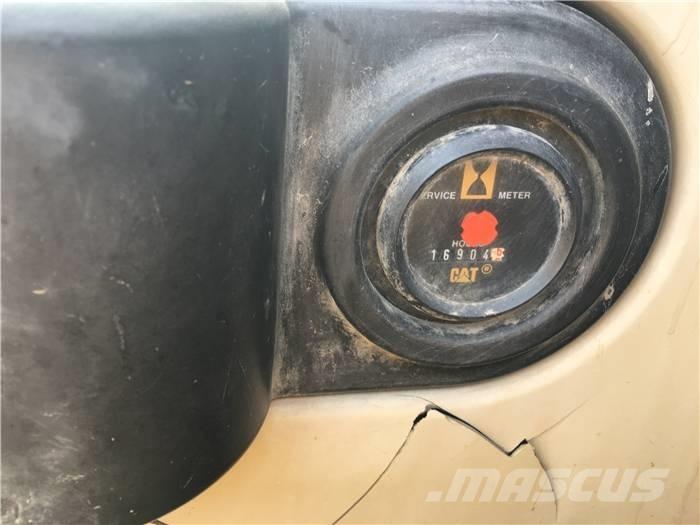 CAT 325 CL 대형 굴삭기 29톤 이상