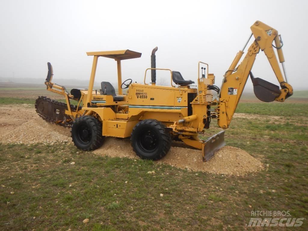 Vermeer V8550 트렌처