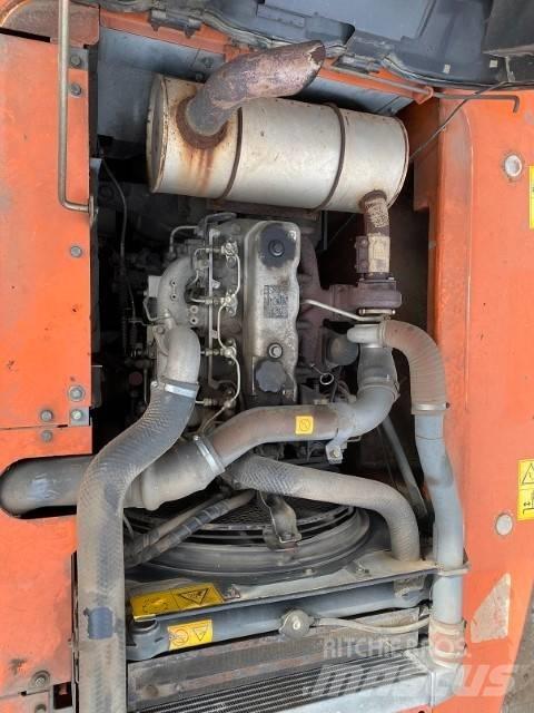 Hitachi ZX 180 W  휠 굴삭기