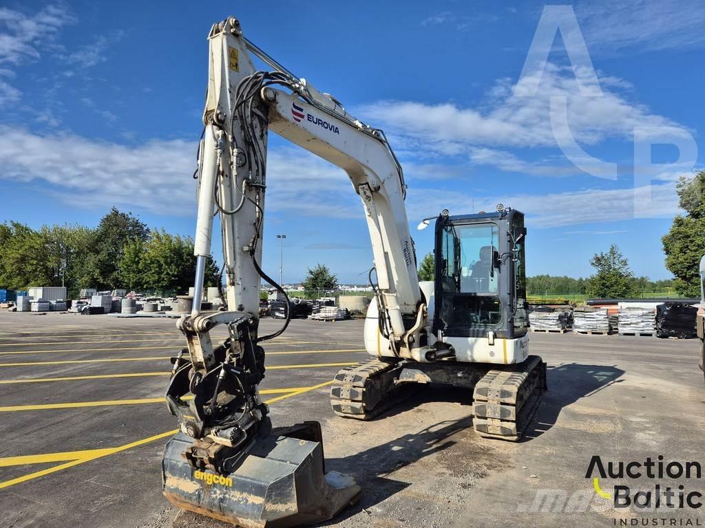Komatsu PC80MR-3 중형굴삭기 7톤-28톤