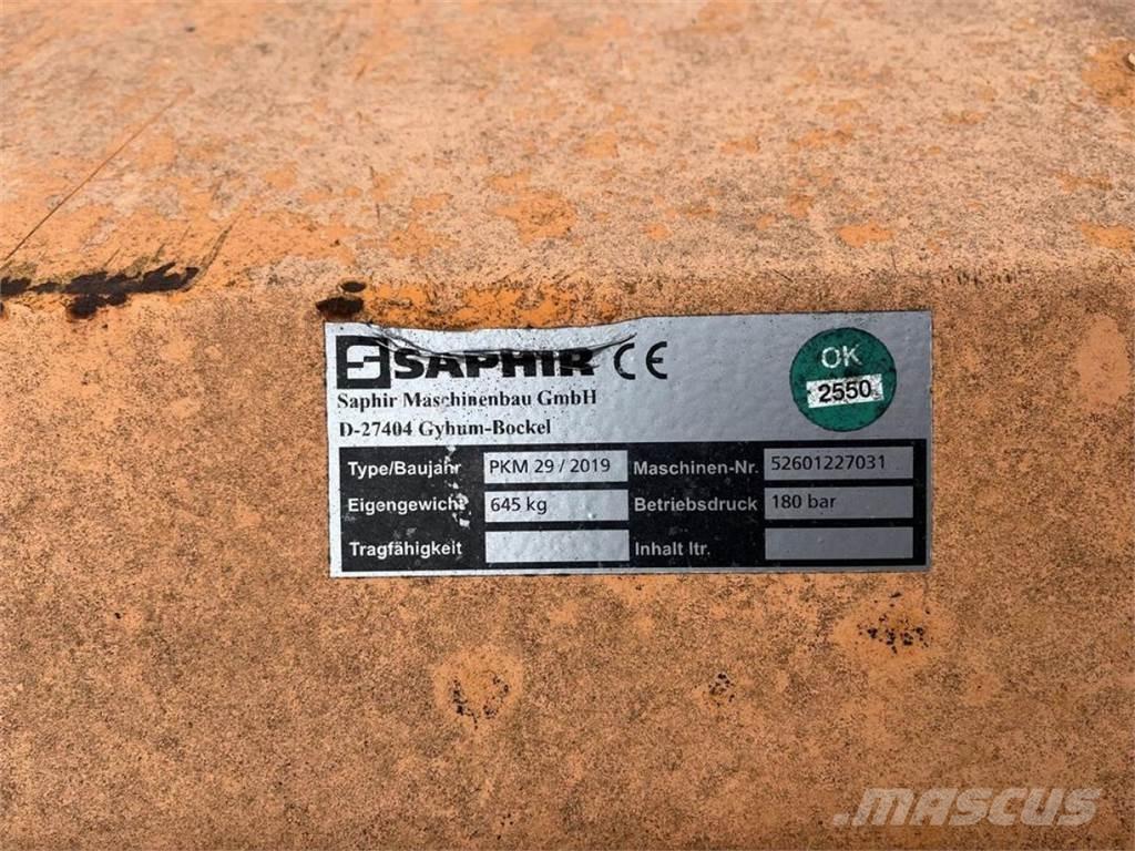 Saphir PKM 29 도로 청소차