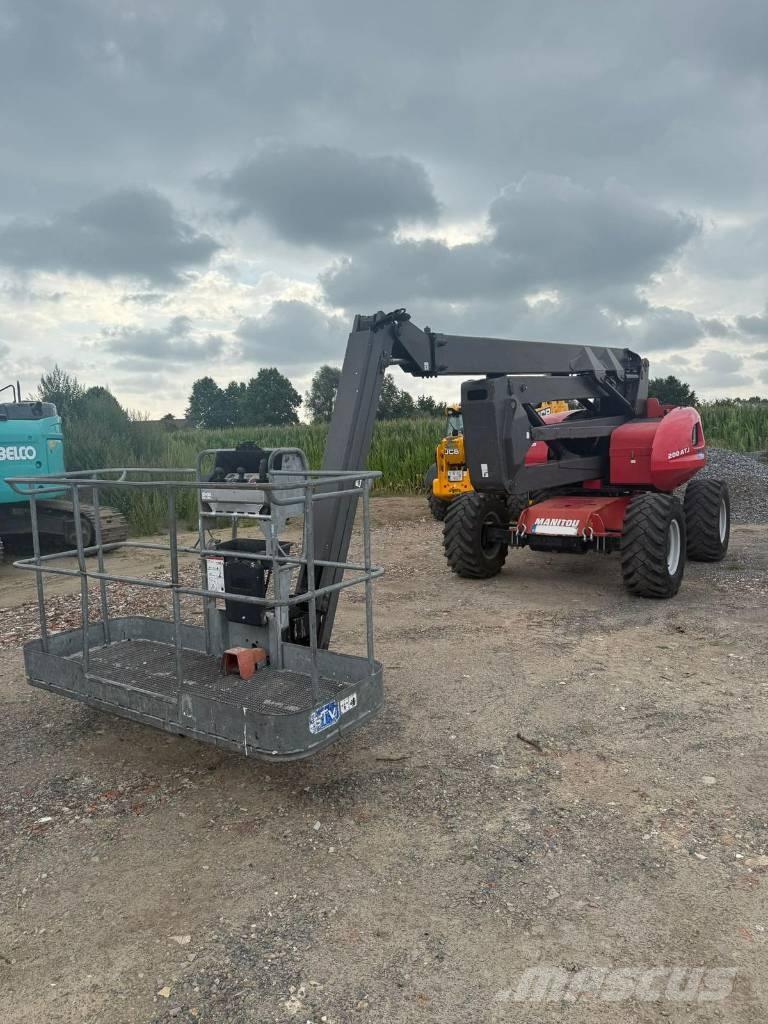 Manitou ATJ 200 관절형 전동이동 리프트