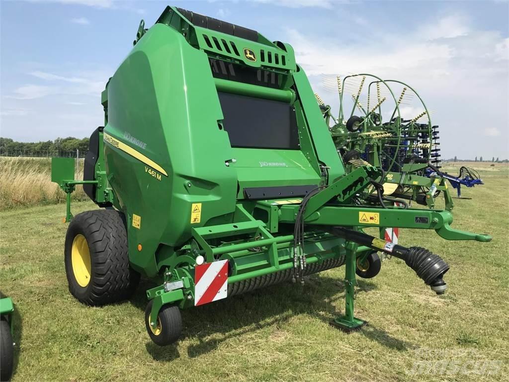 John Deere V461M 원형 곤포기
