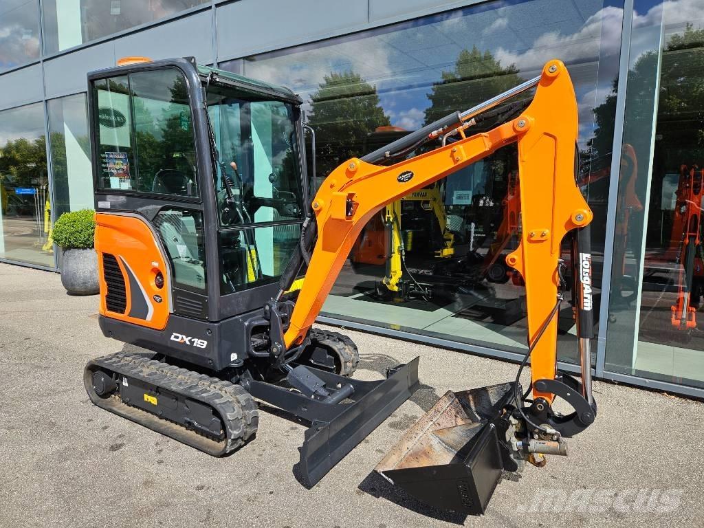 Doosan DX 19 소형 굴삭기 7톤 미만