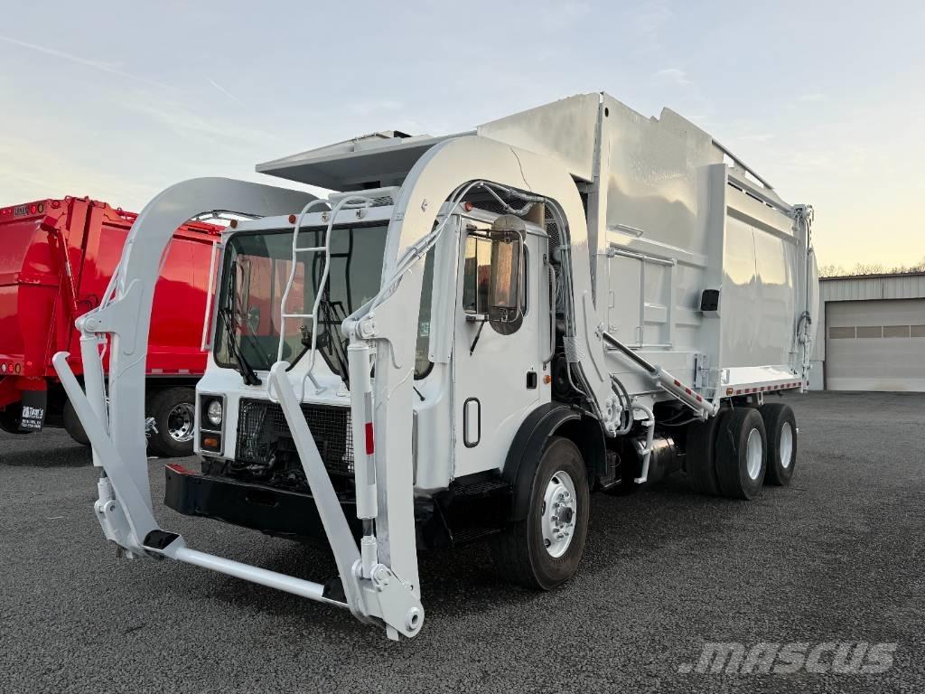 Mack MR 폐기물 수거 트럭