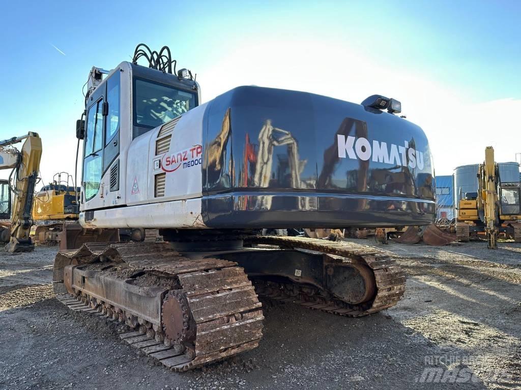Komatsu PC 240 NLC-8 대형 굴삭기 29톤 이상