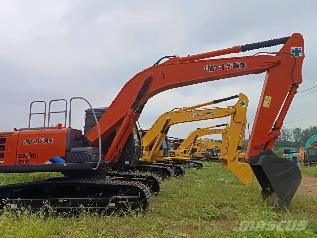 Hitachi ZX 210 대형 굴삭기 29톤 이상