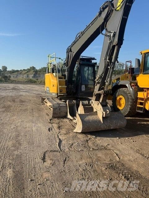 Volvo ECR145EL 대형 굴삭기 29톤 이상