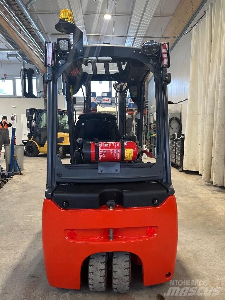 Linde E20L-02 전동 지게차