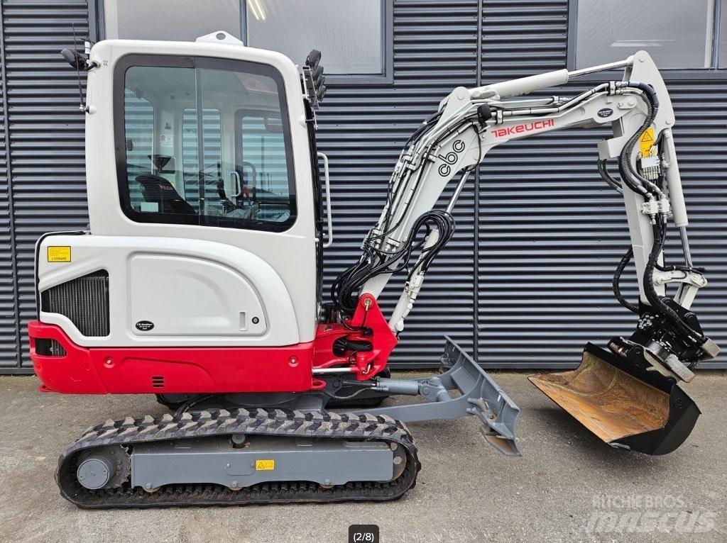 Takeuchi TB 225 소형 굴삭기 7톤 미만