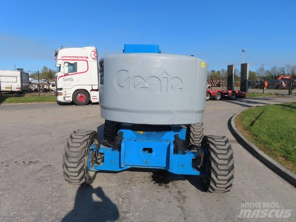 Genie Z 45/25 J 관절형 전동이동 리프트