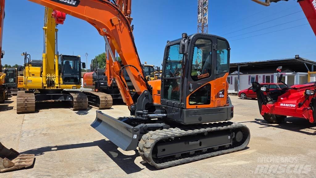 Doosan DX 85 중형굴삭기 7톤-28톤