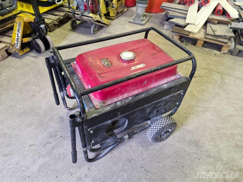 Honda ECMT7000F 가솔린 발전기