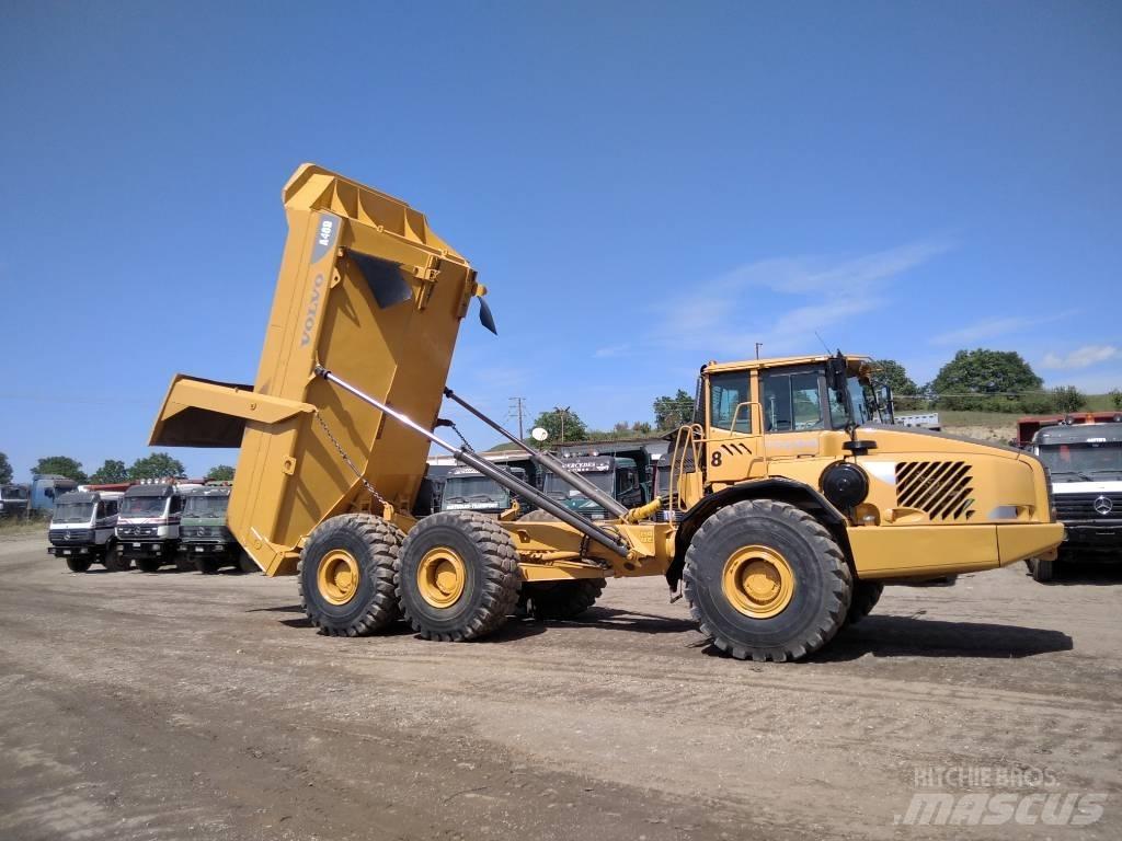 Volvo A 40 D 연결식 홀러