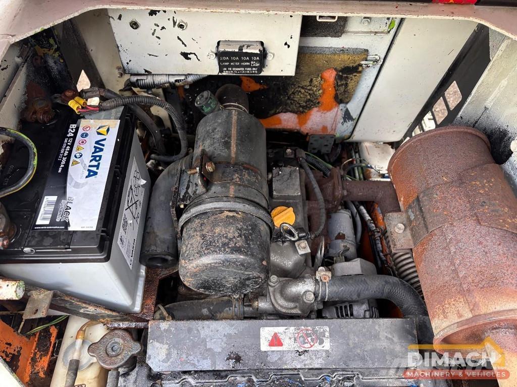 Bobcat S70  휠로우더