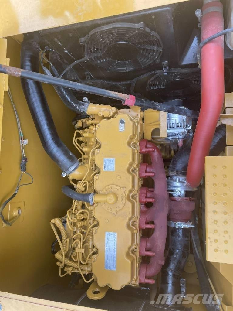 CAT CAT323 중형굴삭기 7톤-28톤