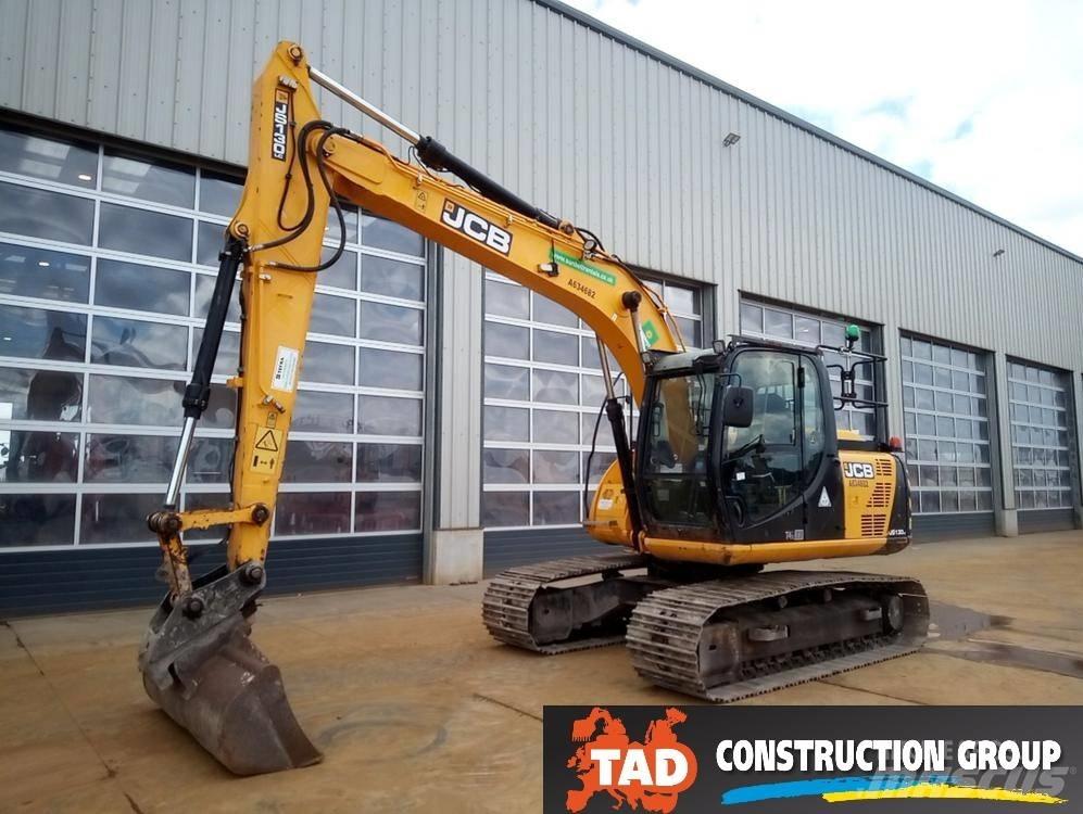 JCB JS 130 LC 대형 굴삭기 29톤 이상