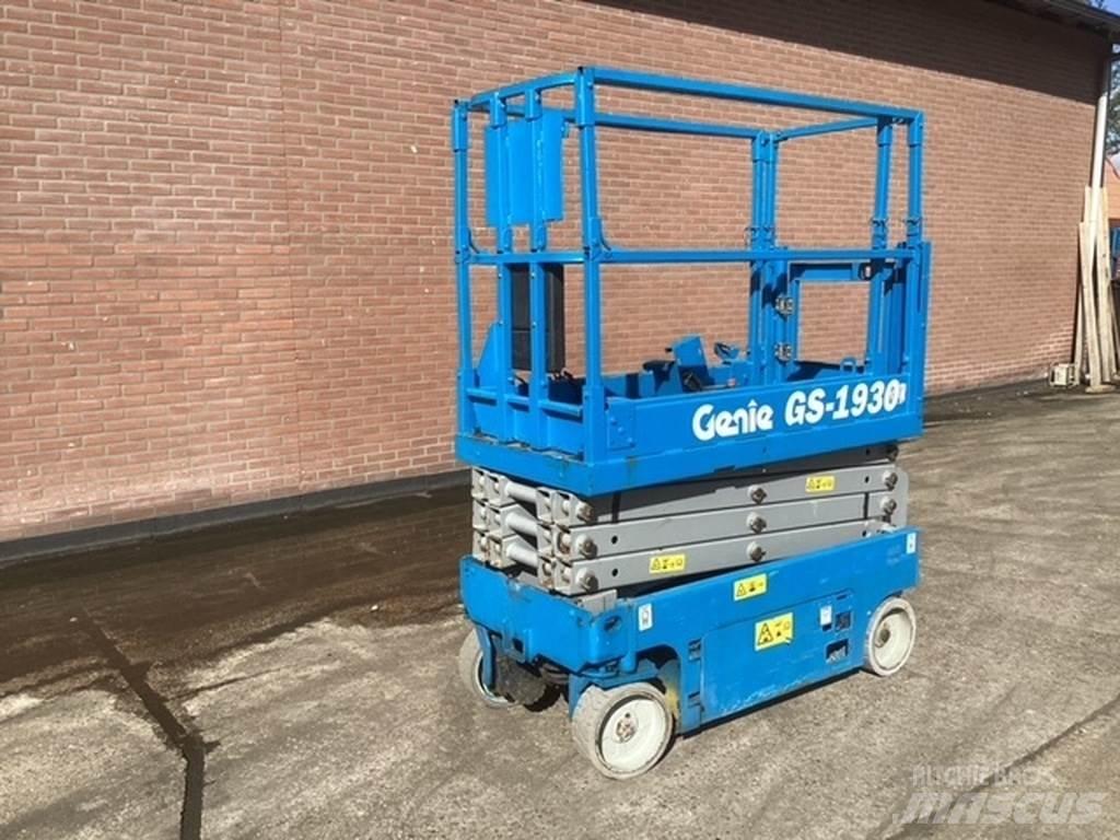 Genie GS1930 가위형 리프트