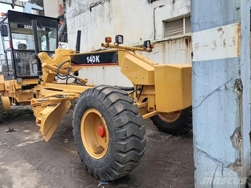 CAT 140 H 그레이더
