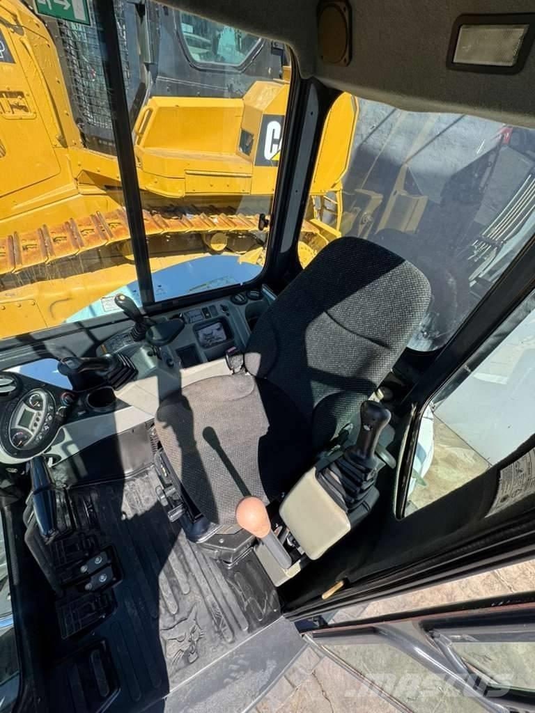 Bobcat E 50 소형 굴삭기 7톤 미만