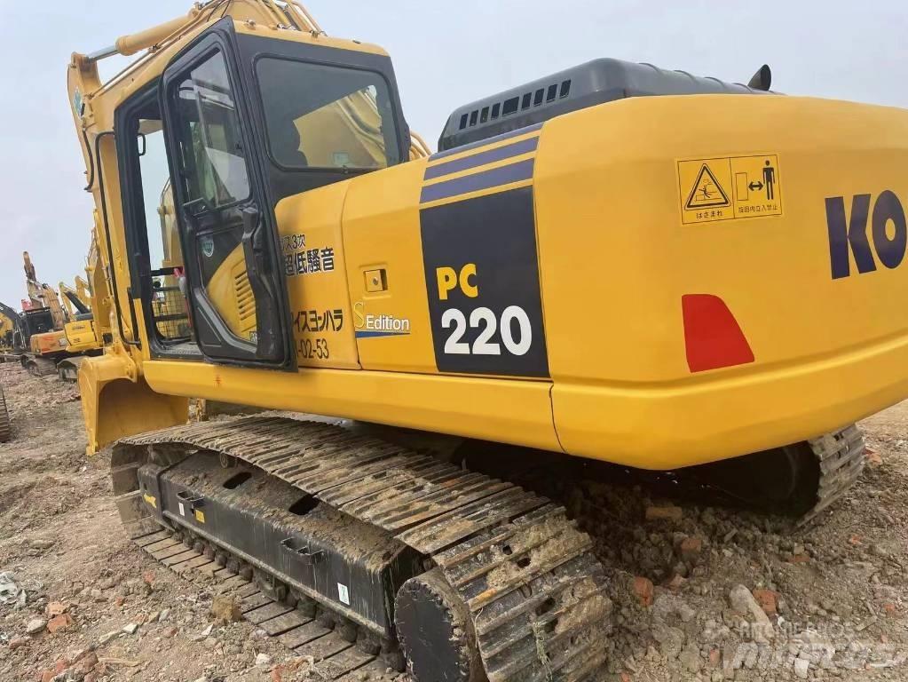 Komatsu pc220-7 대형 굴삭기 29톤 이상