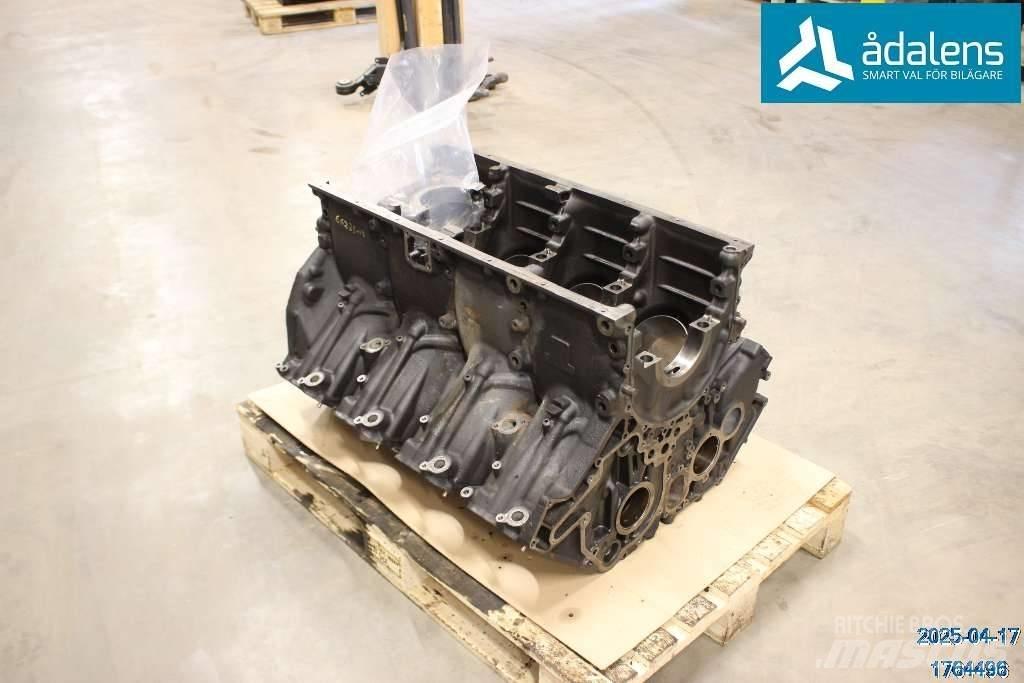 Scania R 730 엔진