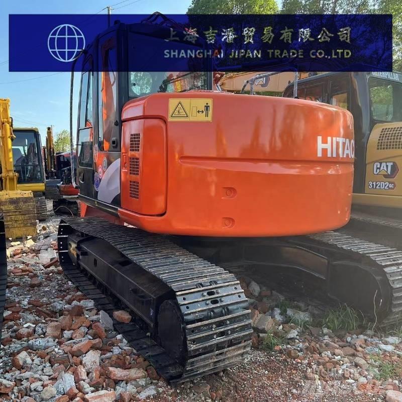 Hitachi ZX 135 중형굴삭기 7톤-28톤