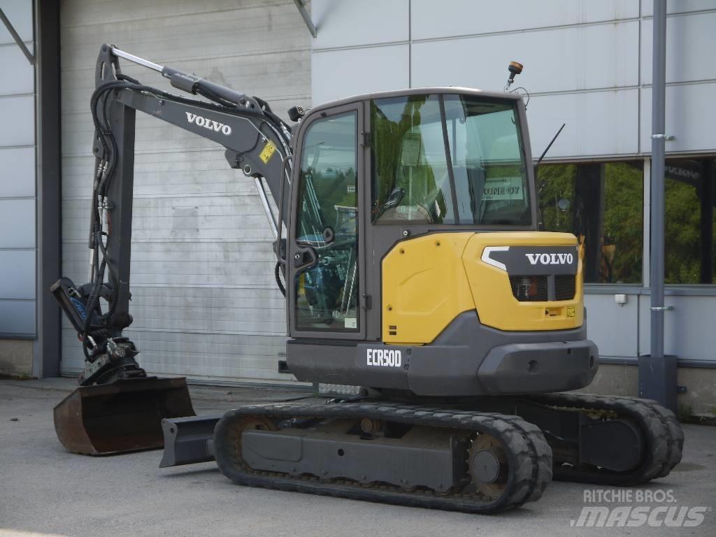 Volvo ECR 50 D 소형 굴삭기 7톤 미만